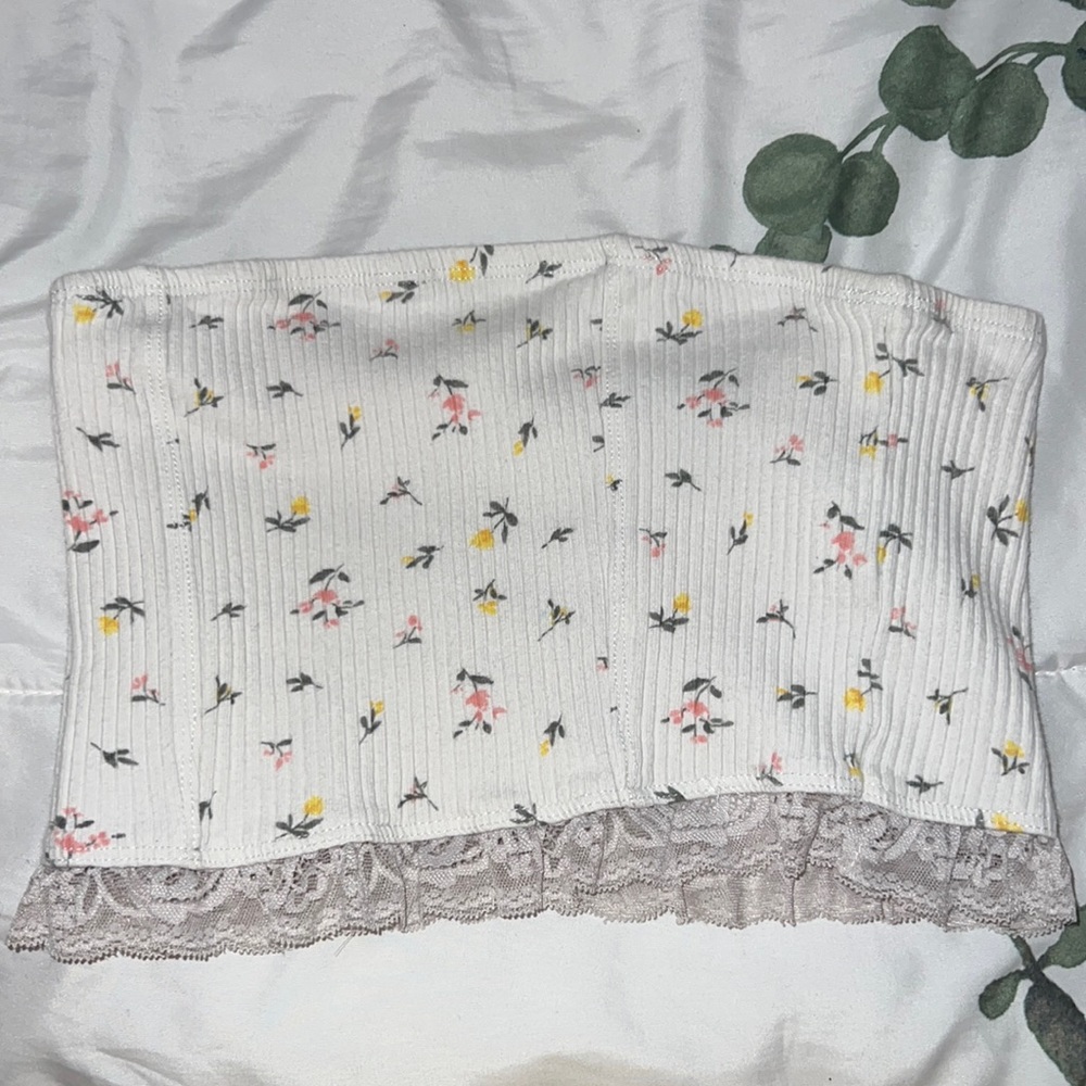 Forever 21 Floral White Cropped Tube Top with Pink Lace